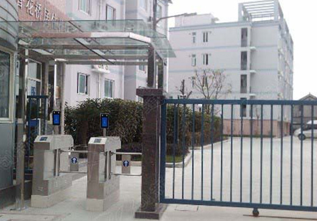 智慧社区人脸识别通道解